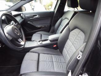 Mercedes GLA 200D picture 10