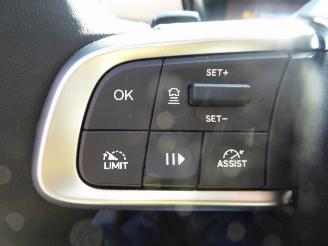 Fiat 600 Hybrid La Prima picture 17