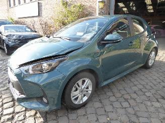 krockskadad bil auto Toyota Yaris  2025/7