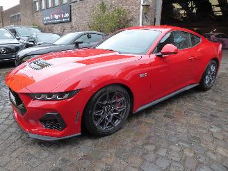 Schadeauto Ford Mustang Fastback 5.0 Ti-VCT V8 328 kW GT 2025/9