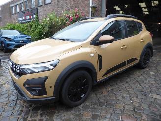 skadebil auto Dacia Sandero III Stepway Extreme+ 2024/10