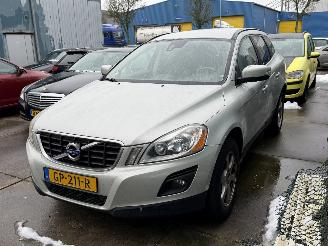 Tweedehands auto Volvo Xc-60 2.4D Navi Clima PDC 2009/7