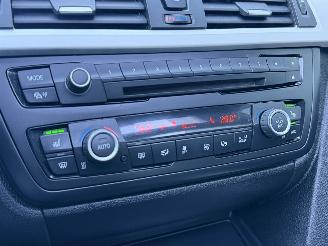 BMW 3-serie GT 320d Xenon Camera Clima EURO-6 picture 12