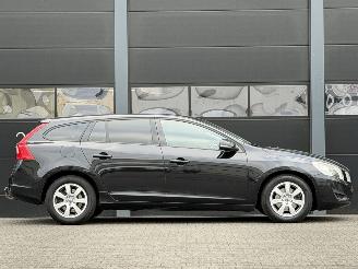 Volvo V-60 1.6 DRIVe Navi Clima PDC picture 3
