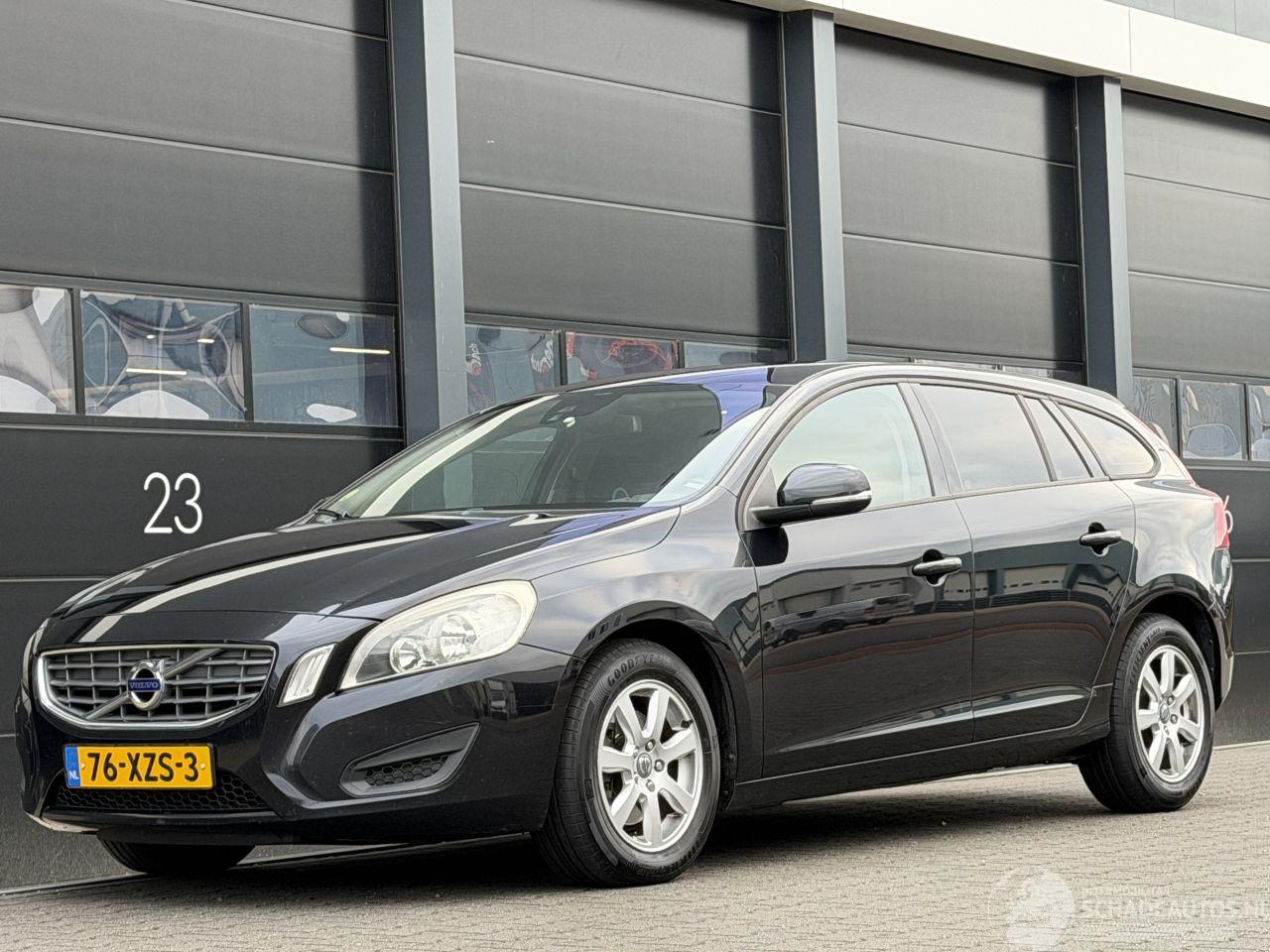 Volvo V-60 1.6 DRIVe Navi Clima PDC