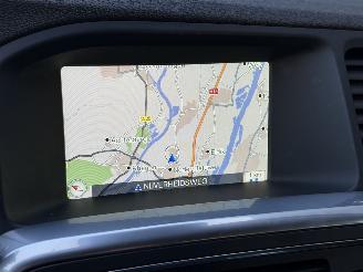 Volvo V-60 Cross Country 2.0 D4 Navi Clima EURO-6 picture 10