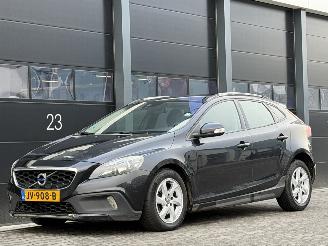 Tweedehands auto Volvo V-40 Cross Country 1.6 D2 AUTOMAAT EURO-6 2015/2