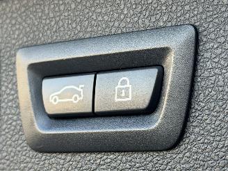 BMW 3-serie 328i High Executive Hade-Up Panorama Leer picture 16