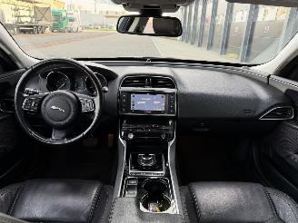 Jaguar XE 2.0 D Portolio Camera Leer Clima EURO-6 picture 7