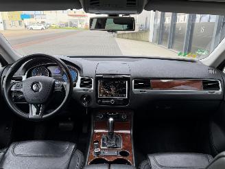 Volkswagen Touareg 3.0 TDI Leer Xenon PDC Navi picture 7