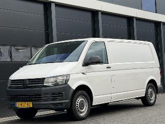 bruktbiler bedrijf Volkswagen Transporter 2.0 TDI L2-H1 Airco EURO-6 2017/1
