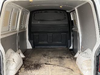 Volkswagen Transporter 2.0 TDI L2-H1 Airco EURO-6 picture 5