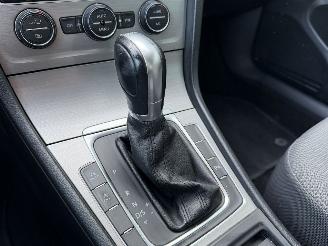 Volkswagen Golf 1.6 TDI Navi Clima Euor-6 AUTOMAAT picture 12