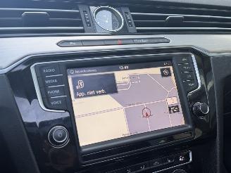 Volkswagen Passat 1.6 TDI R-Line Pano Virtual-Cockpit EURO-6 picture 10