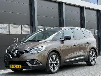 occasion passenger cars Renault Grand-scenic 1.6 dCI Bose Head-Up 7-PERS 2017/12