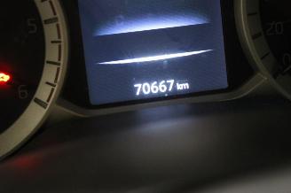 Nissan Navara  picture 13