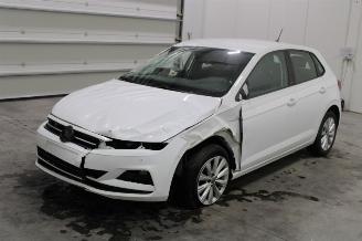 uszkodzony samochody osobowe Volkswagen Polo  2021/7