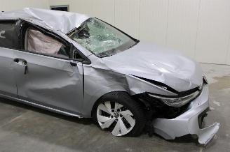 Volkswagen Golf  picture 6