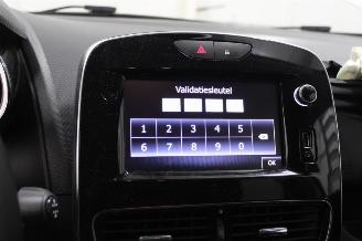 Renault Clio  picture 13