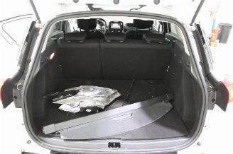 Renault Clio  picture 23