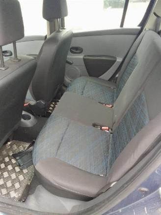 Renault Clio  picture 6