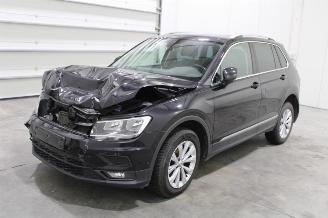 Auto incidentate Volkswagen Tiguan  2019/4