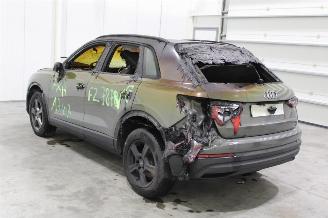 Audi Q3  picture 4