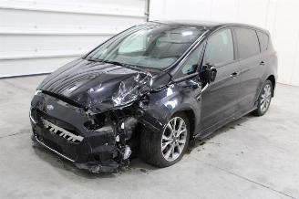 Uttjänta bilar auto Ford S-Max  2019/6
