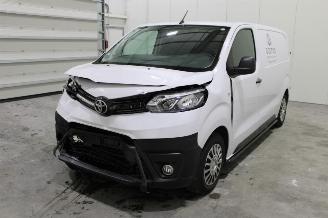 Auto incidentate Toyota ProAce  2022/12