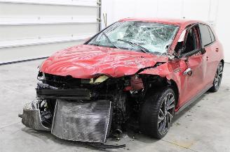 Schadeauto Volkswagen Golf  2021/9