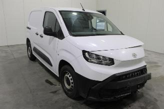 Toyota ProAce CITY picture 2