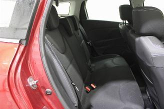 Renault Clio  picture 12