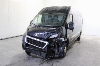 Schadeauto Peugeot Boxer  2023/10