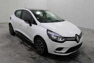 Renault Clio  picture 3