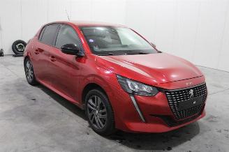 Peugeot 208  picture 2