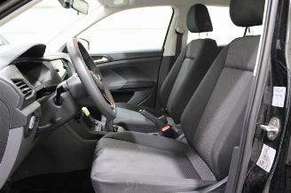 Volkswagen T-Cross  picture 12