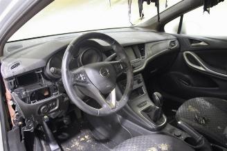 Opel Astra  picture 9