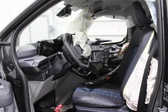 Ford Transit  picture 10