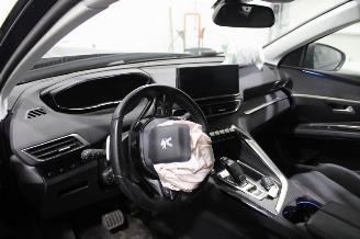 Peugeot 5008  picture 9