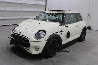 Auto da rottamare Mini Cooper  2018/6