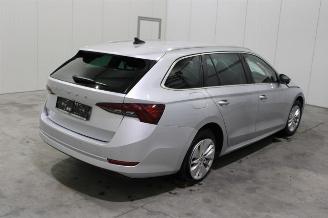Skoda Octavia  picture 3