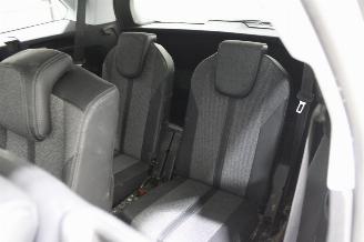 Peugeot 5008  picture 12