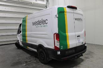 Ford Transit  picture 4