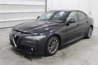 Sloopauto Alfa Romeo Giulia  2019/8