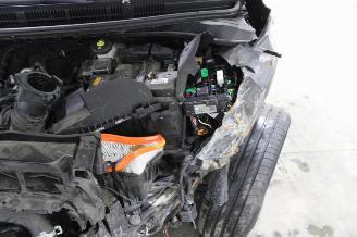 Kia Stonic  picture 21