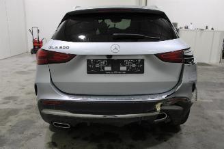 Mercedes GLA 200 picture 8