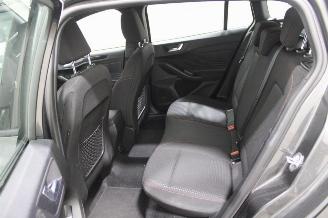 Ford Focus  picture 12