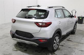 Kia Stonic  picture 3