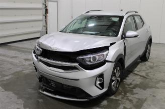 skadebil auto Kia Stonic  2023/9
