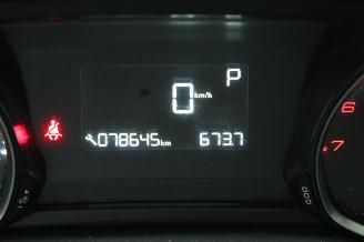 Peugeot 308  picture 12